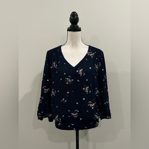 DR2 Floral Popover Blouse - Picture 1 of 4